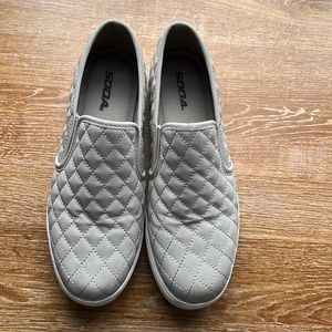 Size 8.5 Gray slip ons